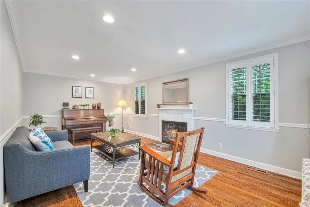 103 Bell Road Scarsdale NY 10583