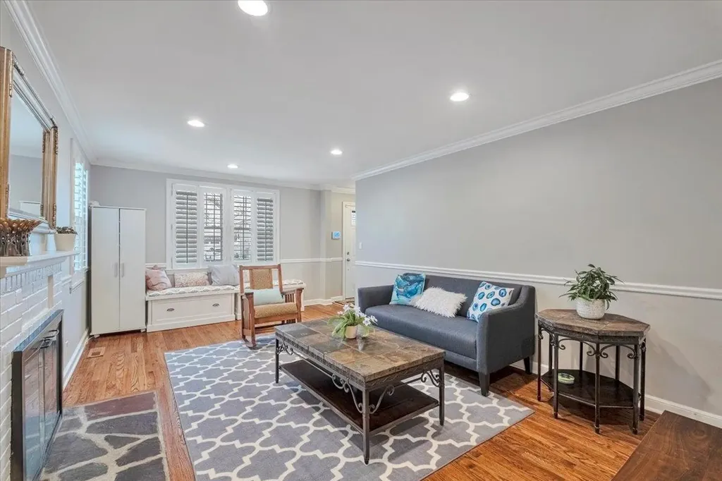 103 Bell Road Scarsdale NY 10583