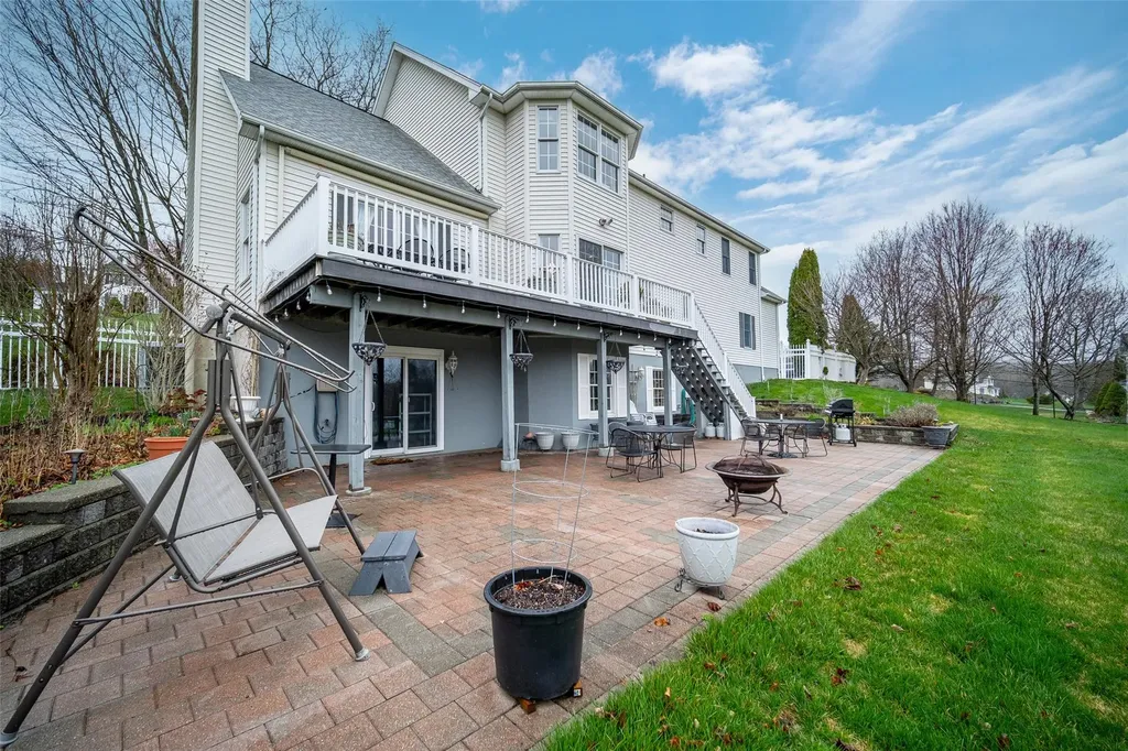 48 Duke Drive Carmel NY 10512