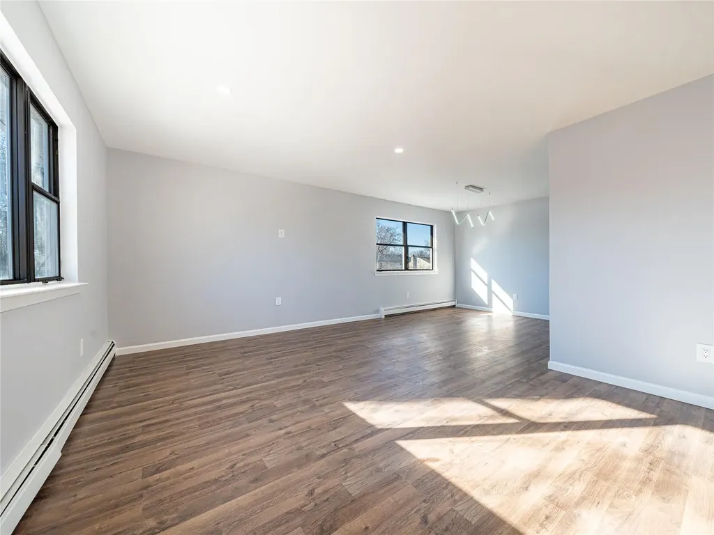 55 Madison Avenue Roosevelt NY 11575
