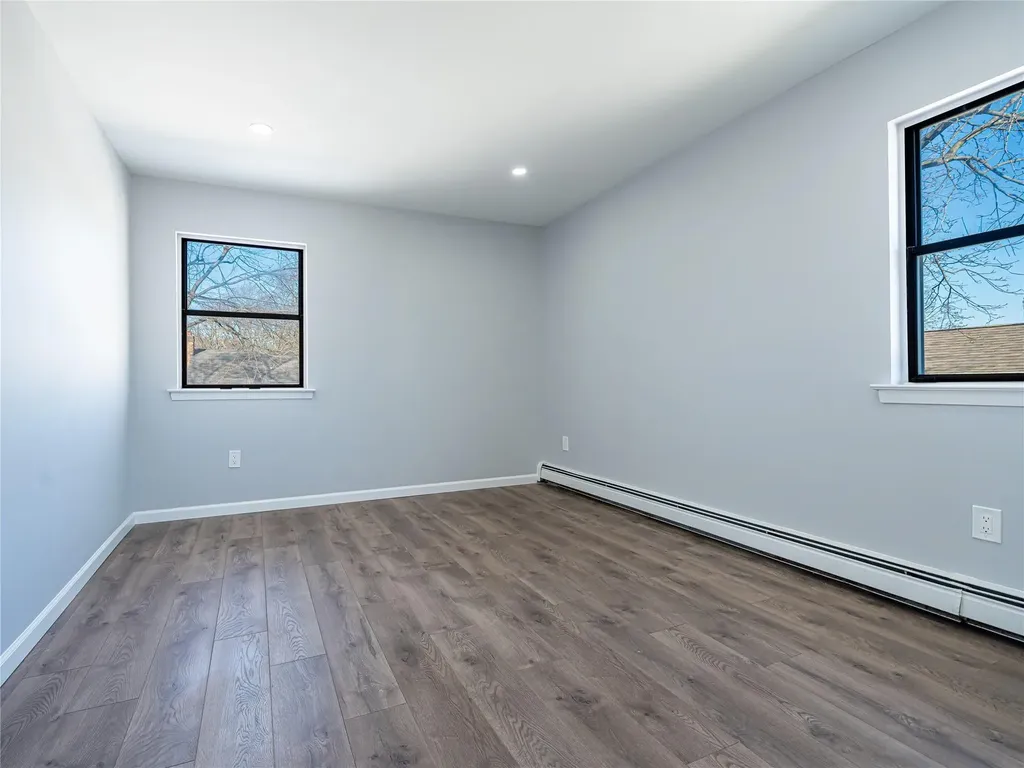 55 Madison Avenue Roosevelt NY 11575