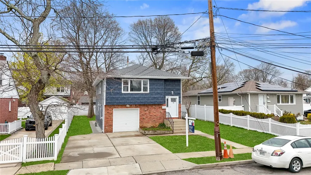 55 Madison Avenue Roosevelt NY 11575