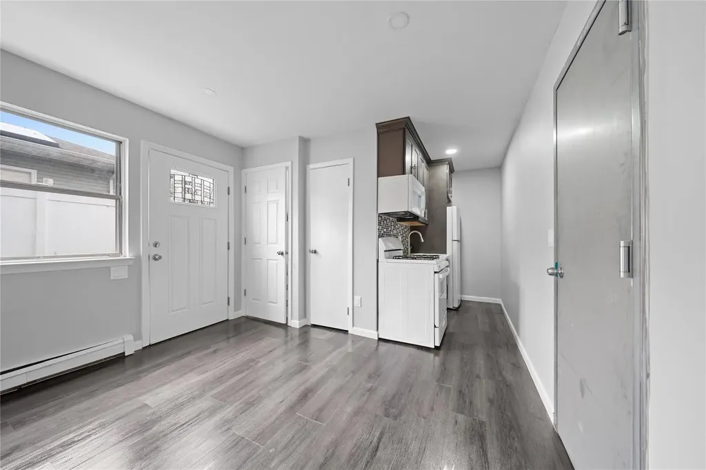 55 Madison Avenue Roosevelt NY 11575