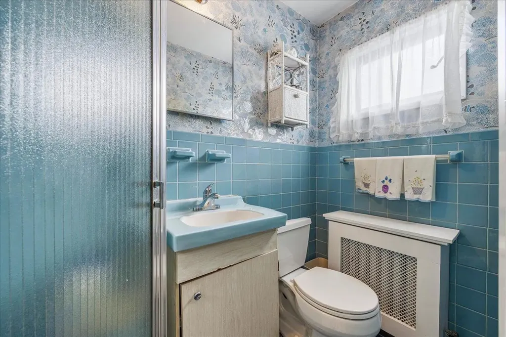 353 Bellevue Avenue Yonkers NY 10703