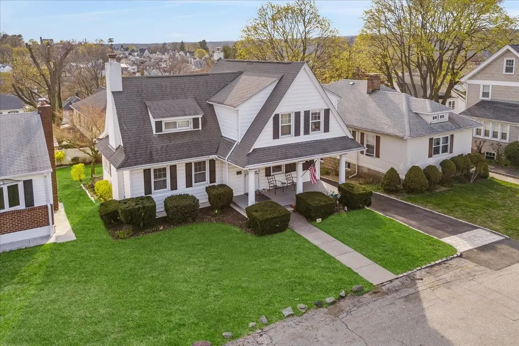 353 Bellevue Avenue Yonkers NY 10703