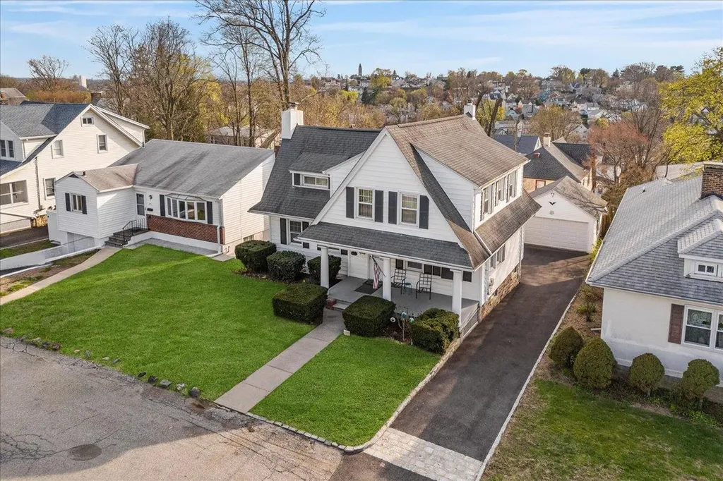 353 Bellevue Avenue Yonkers NY 10703