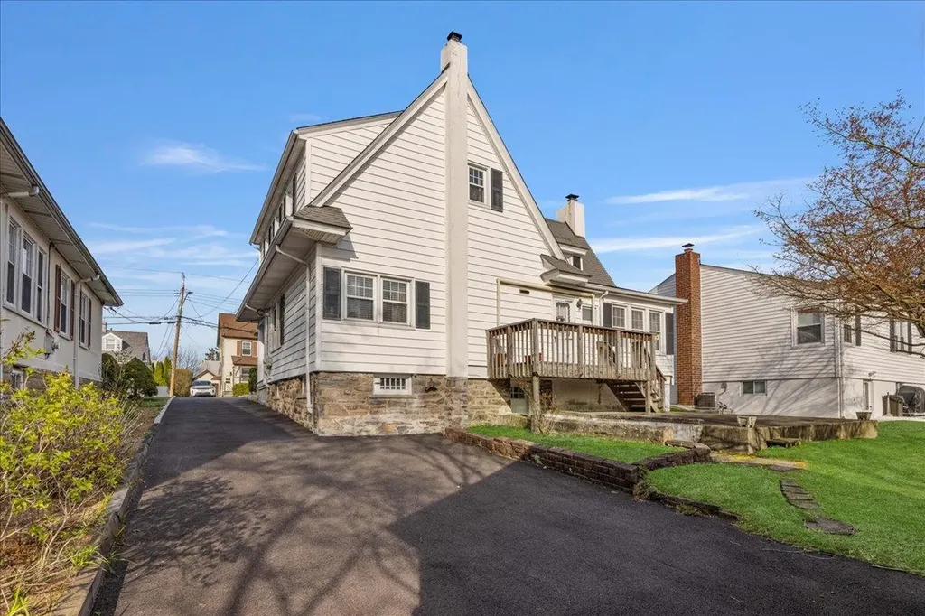 353 Bellevue Avenue Yonkers NY 10703