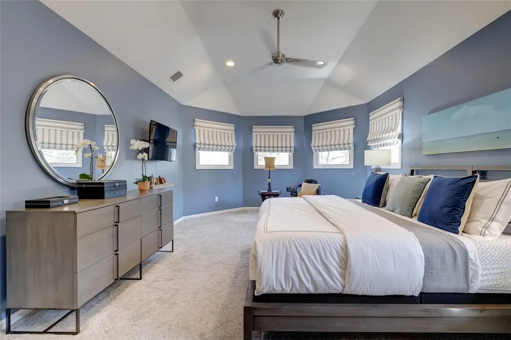 17 Juniper Place Huntington NY 11743