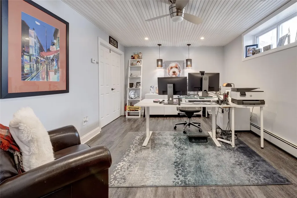 17 Juniper Place Huntington NY 11743
