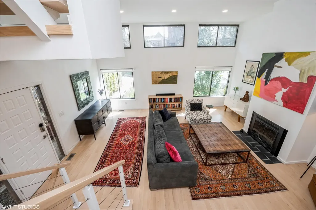 26 The Hamlet Pelham NY 10803