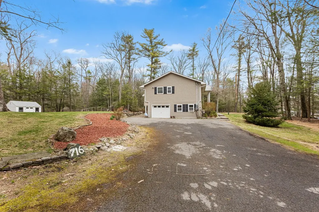 716 Stone Lane West Hurley NY 12491