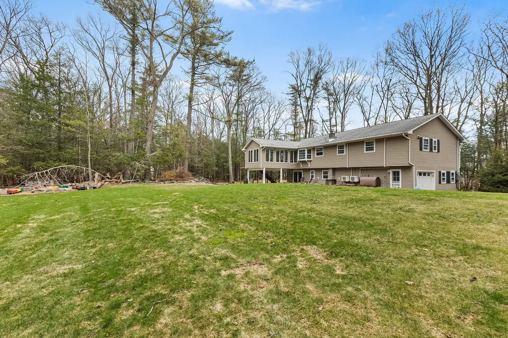 716 Stone Lane West Hurley NY 12491