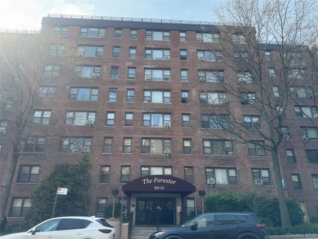 99-21 67th Road Forest Hills NY 11375