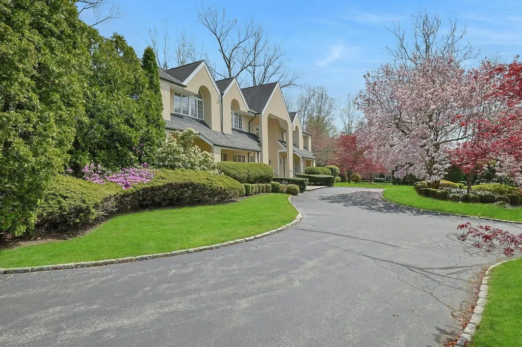 2 Sherbrooke Park Purchase NY 10577