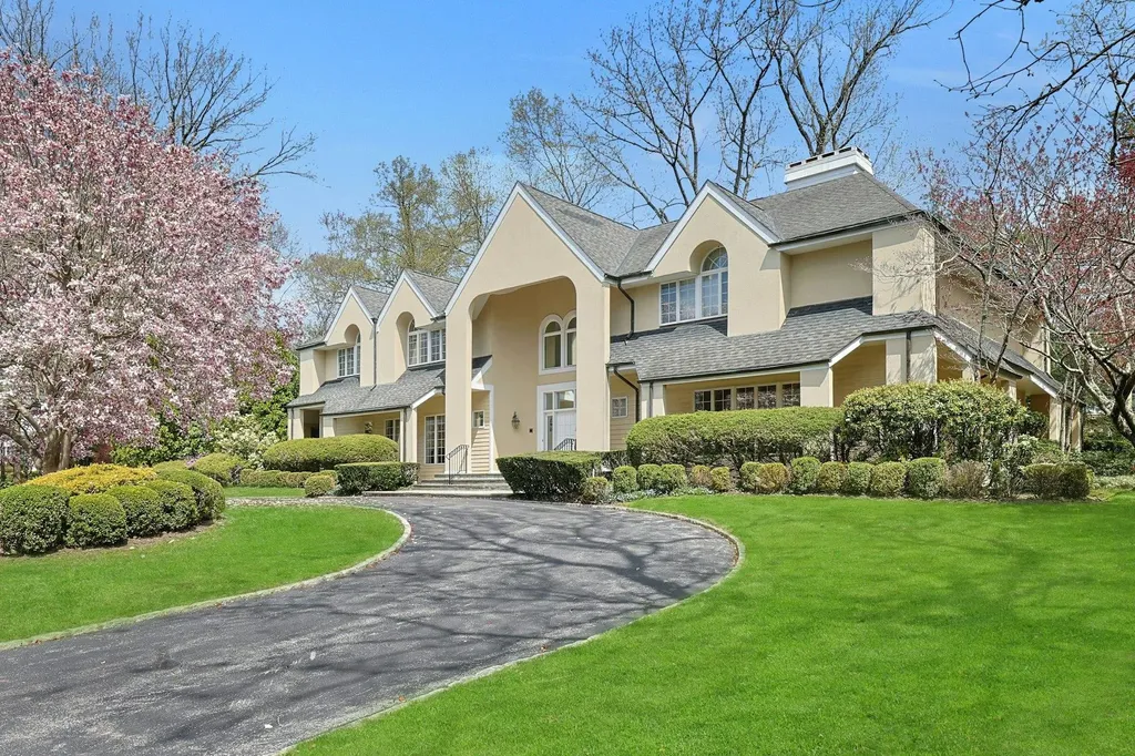 2 Sherbrooke Park Purchase NY 10577