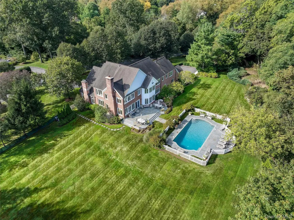 7 Coventry Court Purchase NY 10577