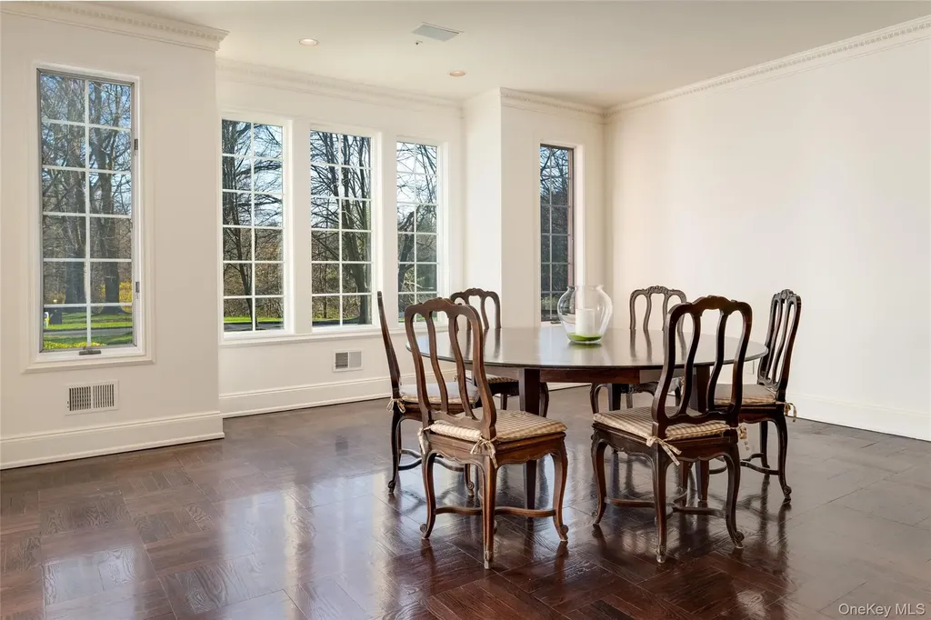 7 Coventry Court Purchase NY 10577