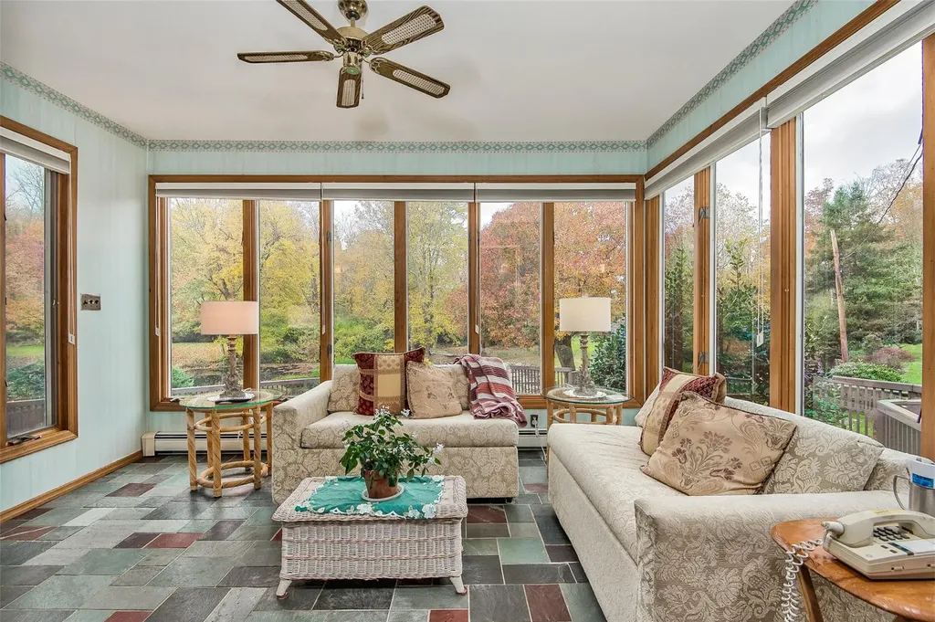 4 Lyons Court Armonk NY 10504
