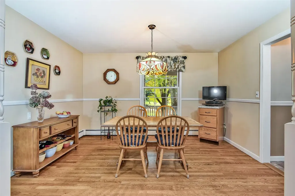 4 Lyons Court Armonk NY 10504