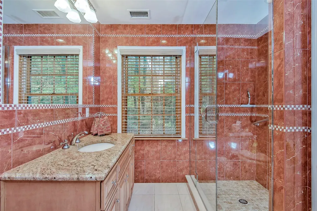 4 Lyons Court Armonk NY 10504