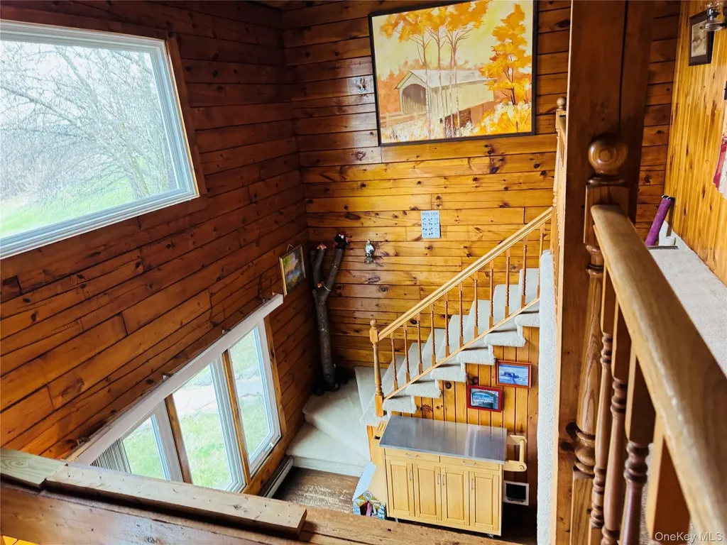 12 Wyms Heights Drive Marlboro NY 12542
