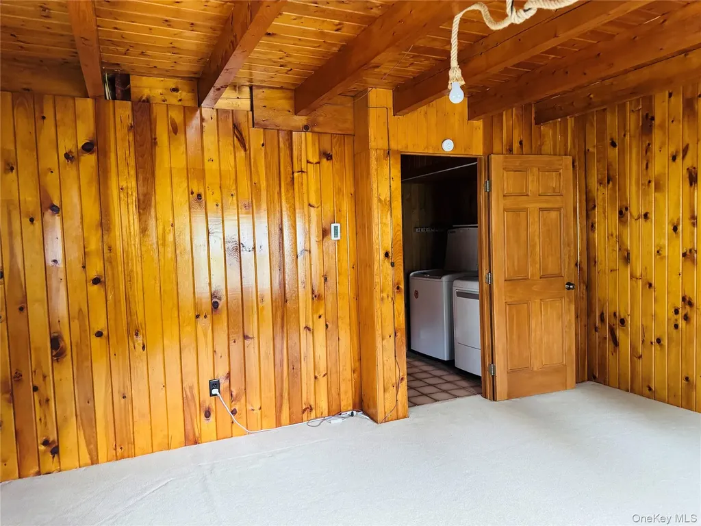 12 Wyms Heights Drive Marlboro NY 12542