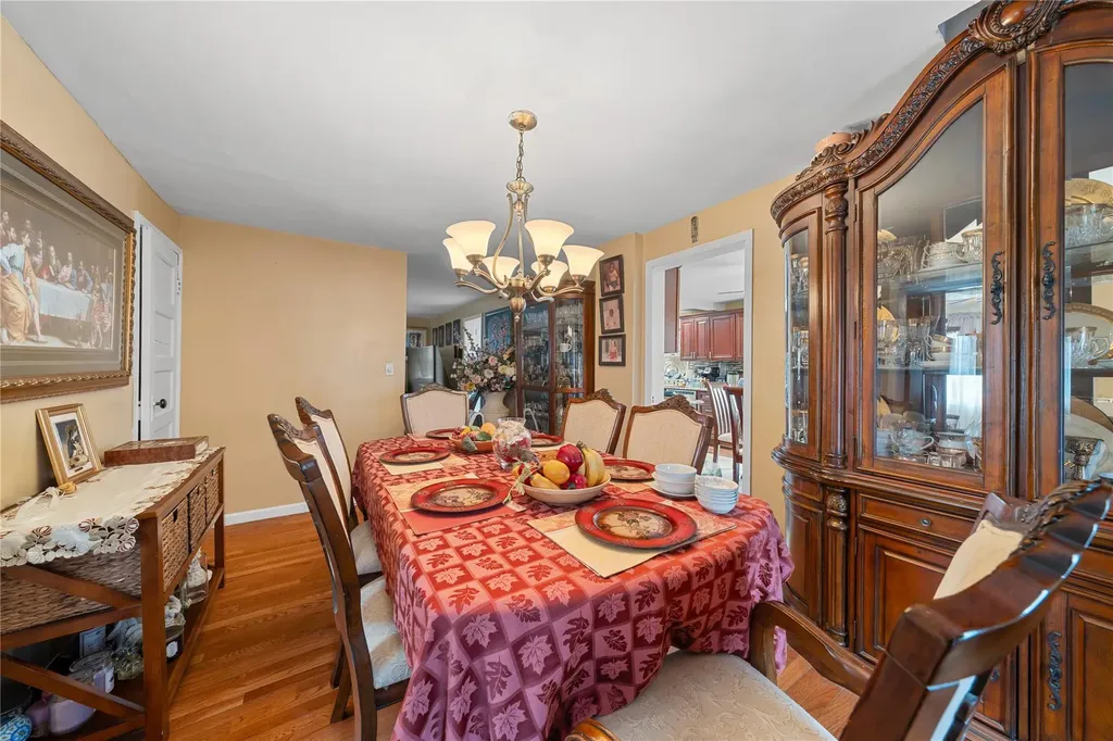 37 Oceanview Avenue Valley Stream NY 11581