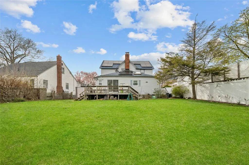 37 Oceanview Avenue Valley Stream NY 11581