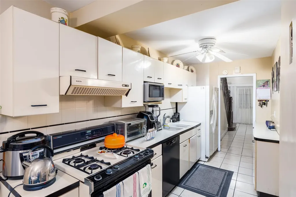 3518 Clarendon Road Brooklyn NY 11203