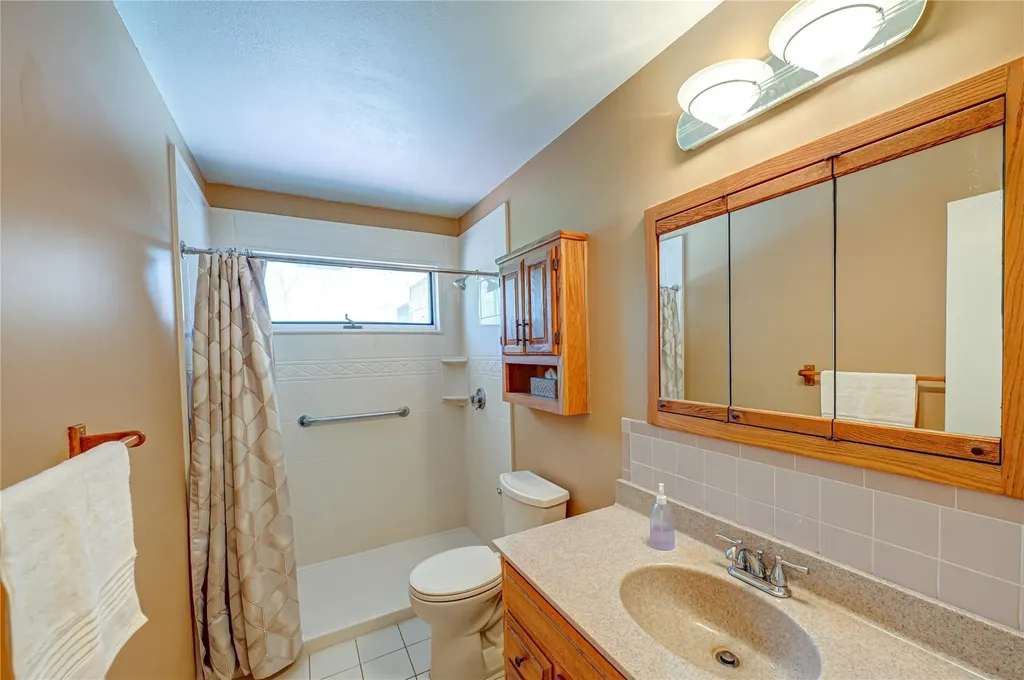 5 Cinderella Lane Saint James NY 11780