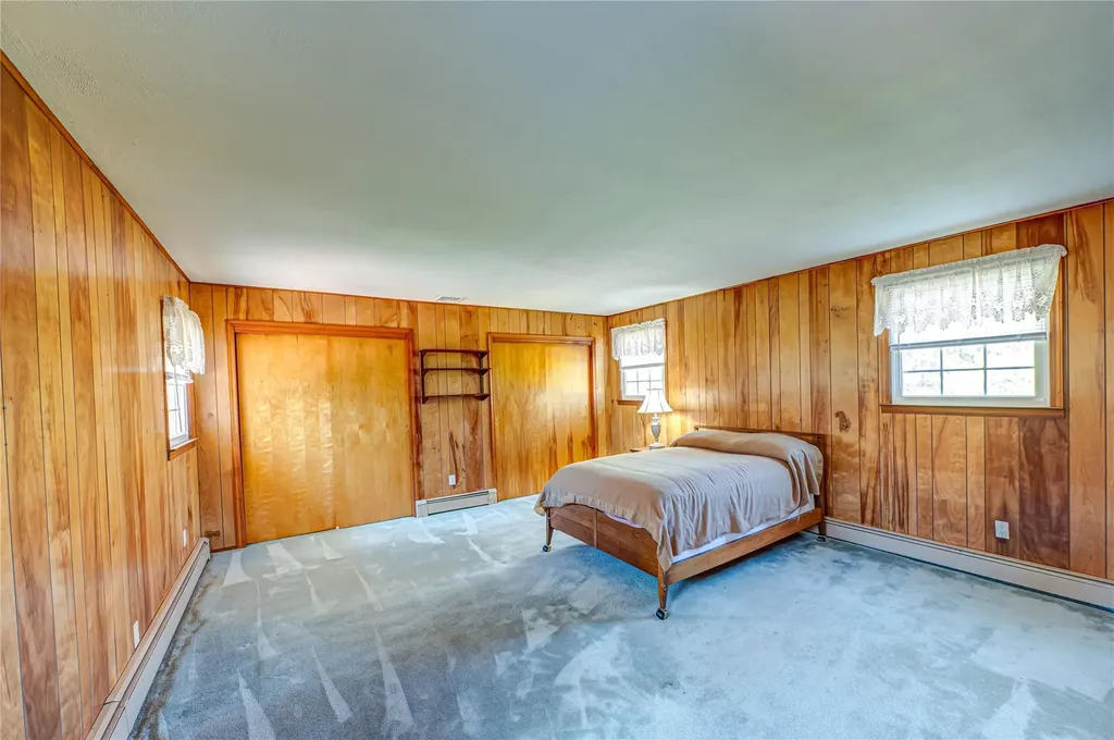 5 Cinderella Lane Saint James NY 11780