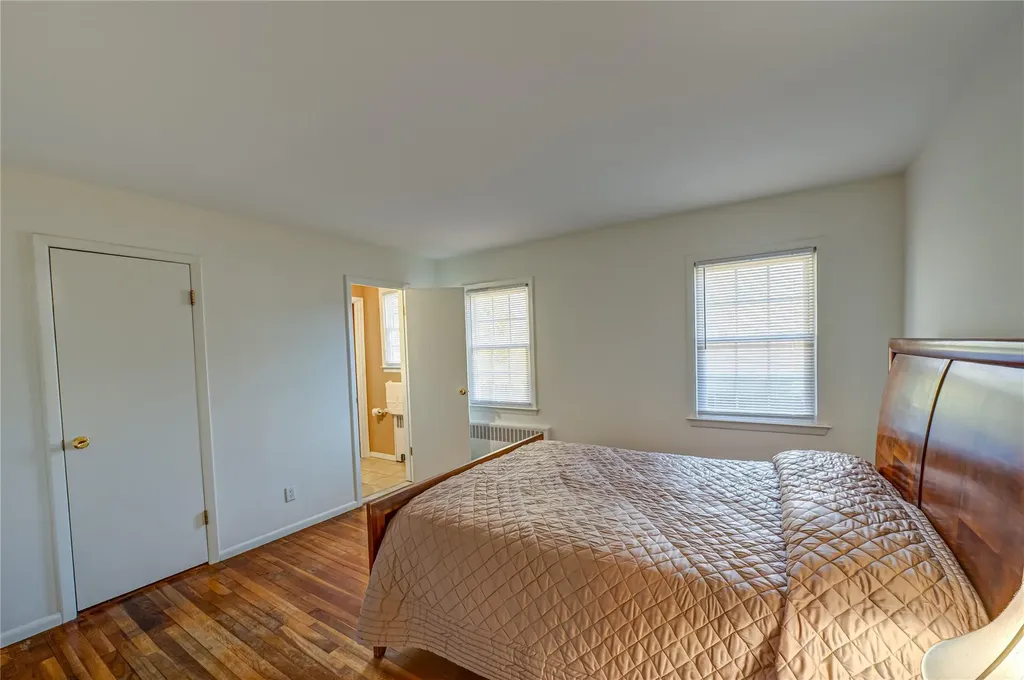 5 Cinderella Lane Saint James NY 11780