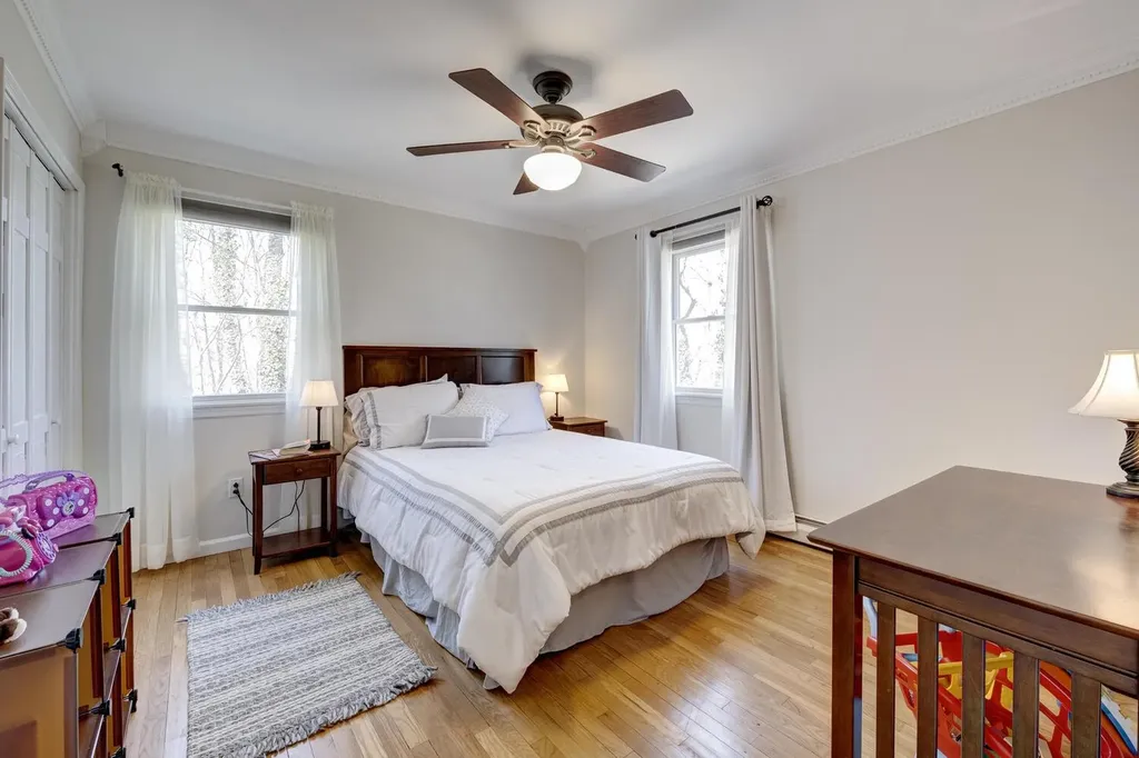 1a Carnegie Avenue Cold Spring Harbor NY 11724