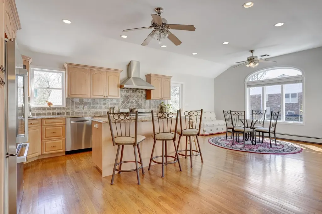 1a Carnegie Avenue Cold Spring Harbor NY 11724