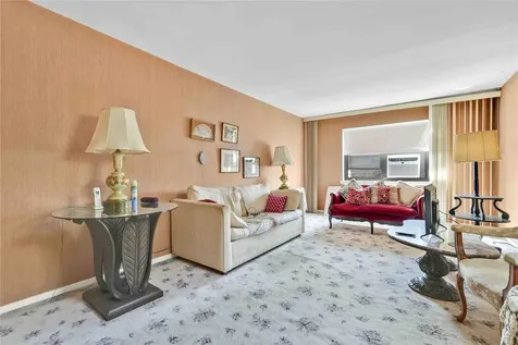 138-25 31 Drive Flushing NY 11354