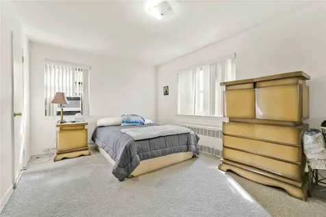 138-25 31 Drive Flushing NY 11354
