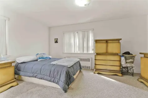 138-25 31 Drive Flushing NY 11354