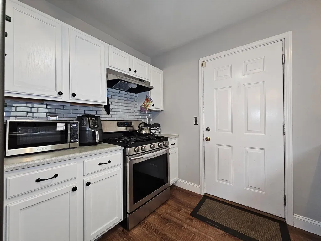 5 Abingdon Mews Middletown NY 10940