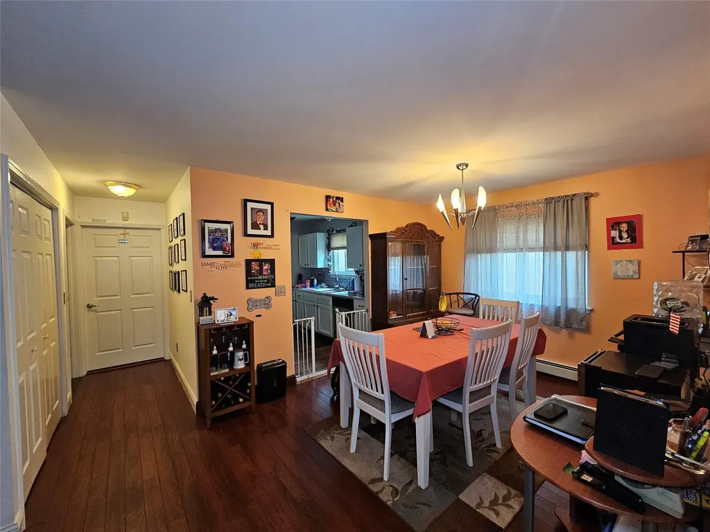 5 Abingdon Mews Middletown NY 10940