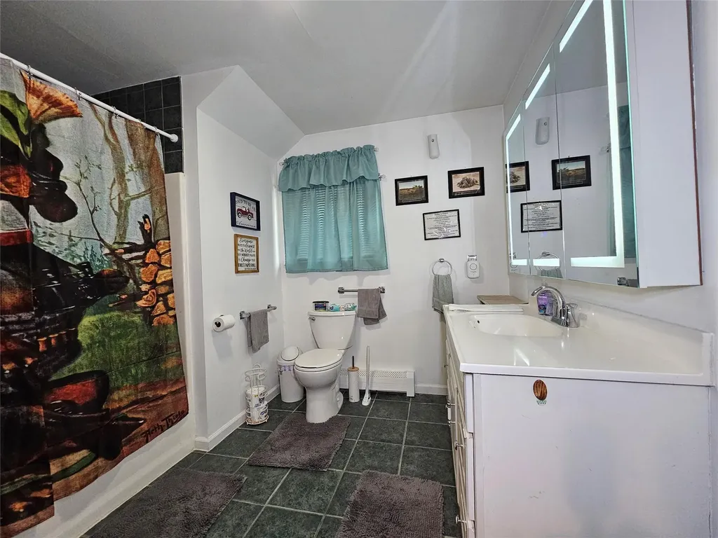 5 Abingdon Mews Middletown NY 10940