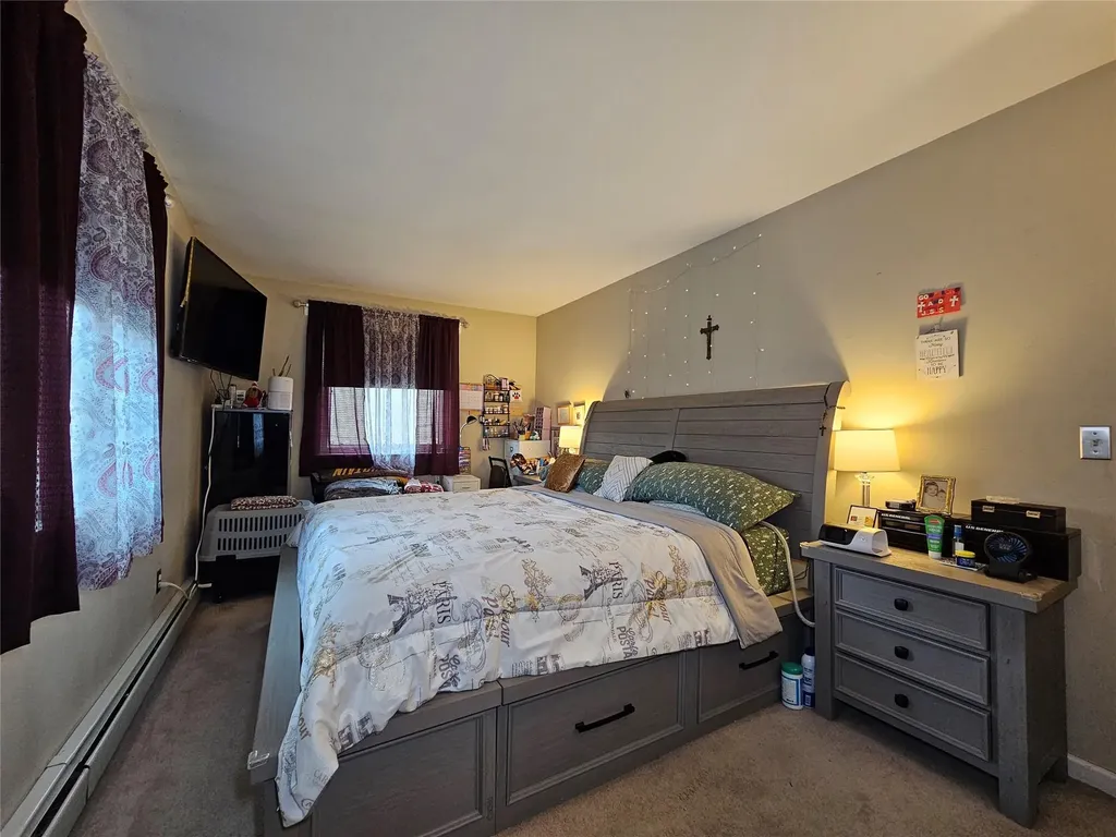5 Abingdon Mews Middletown NY 10940