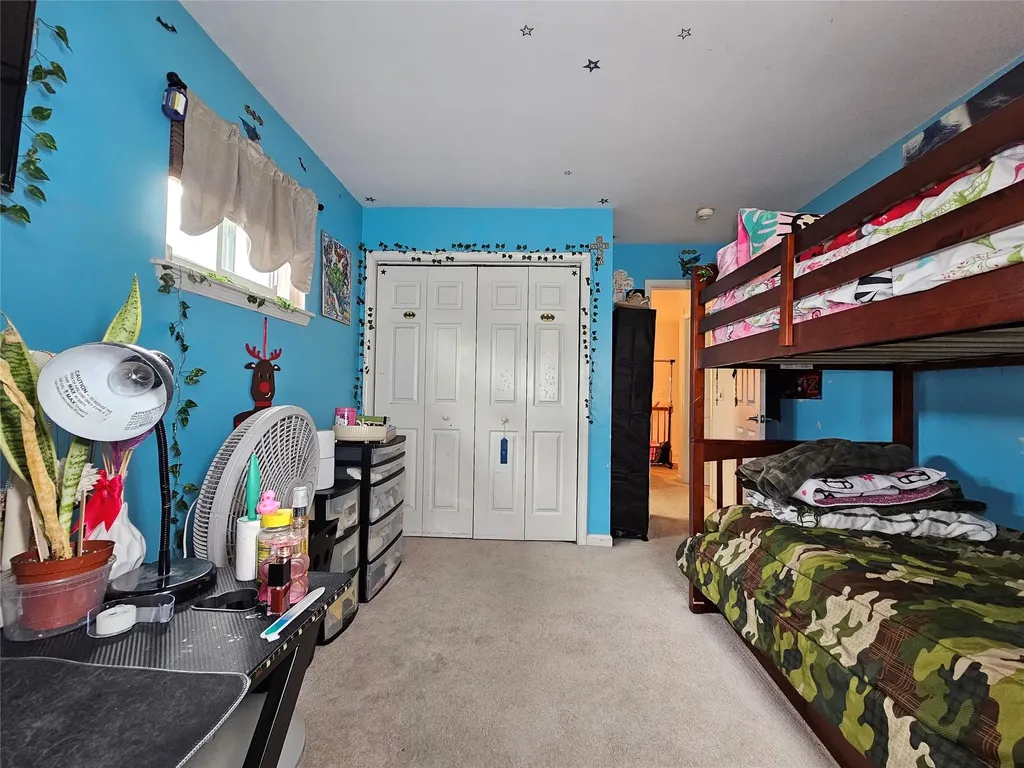 5 Abingdon Mews Middletown NY 10940
