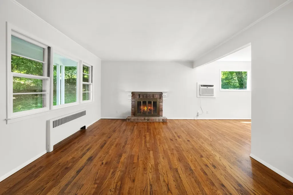 67 Ridge Road Hartsdale NY 10530