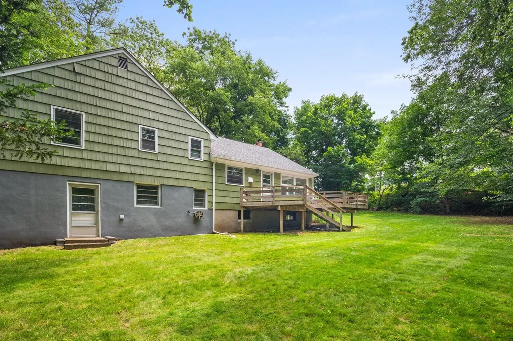 67 Ridge Road Hartsdale NY 10530