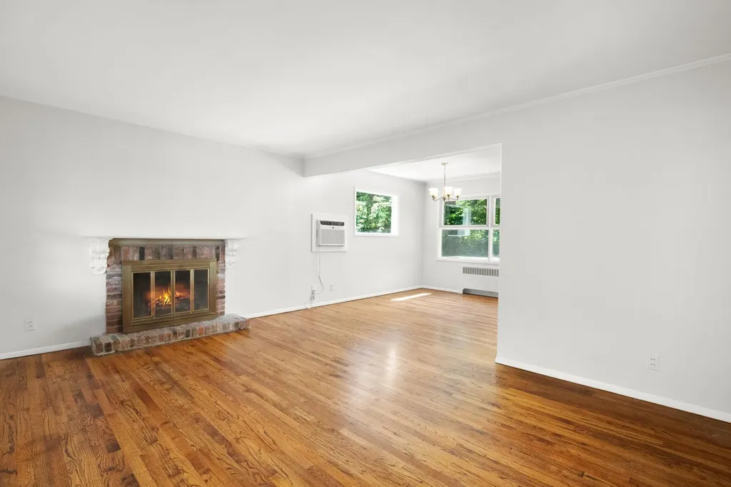 67 Ridge Road Hartsdale NY 10530