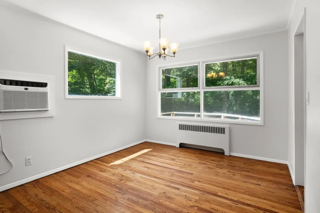 67 Ridge Road Hartsdale NY 10530