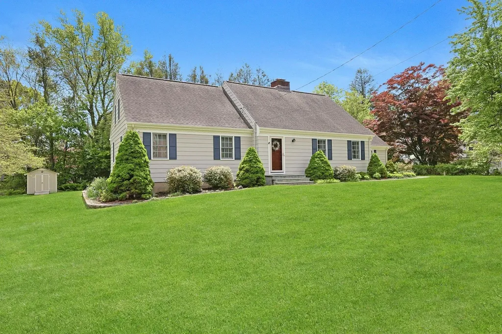 12 Heath Road Valhalla NY 10595