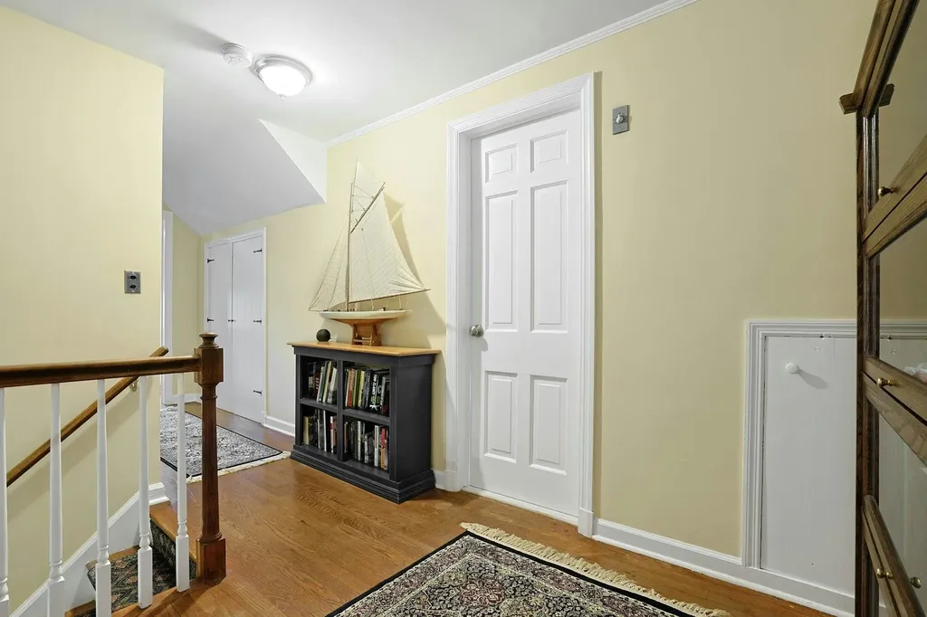 12 Heath Road Valhalla NY 10595