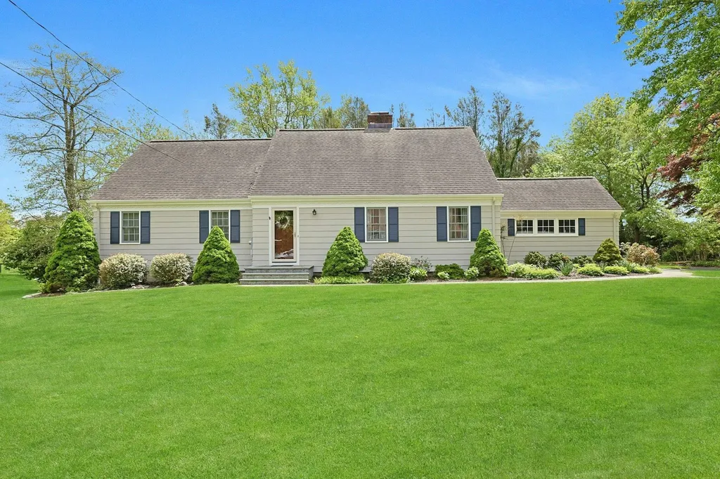 12 Heath Road Valhalla NY 10595