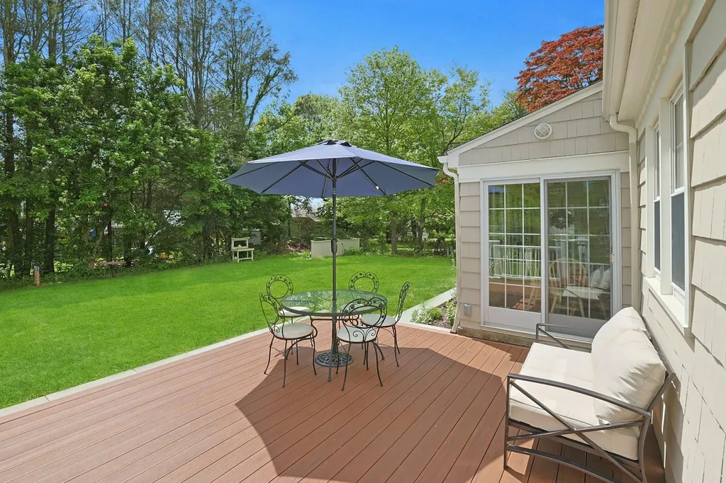 12 Heath Road Valhalla NY 10595